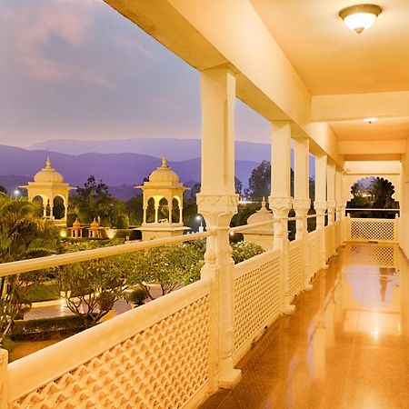 Готель Club Mahindra Удайпур Екстер'єр фото